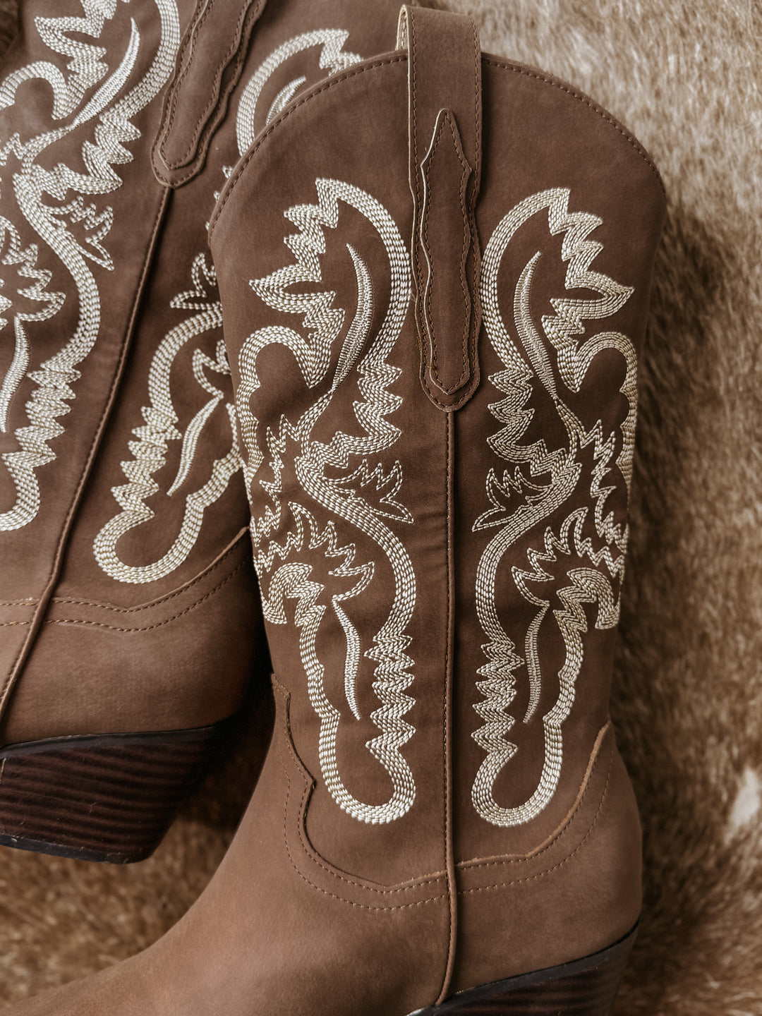 The Amaya Boots (Cocoa)