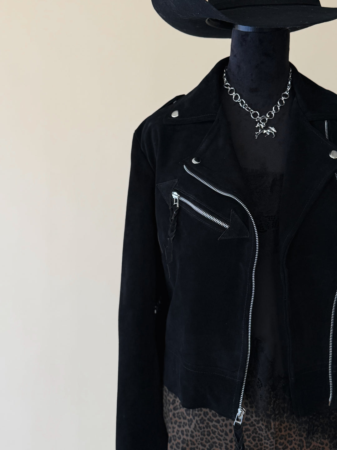 Cowgirl Retro Biker - Black