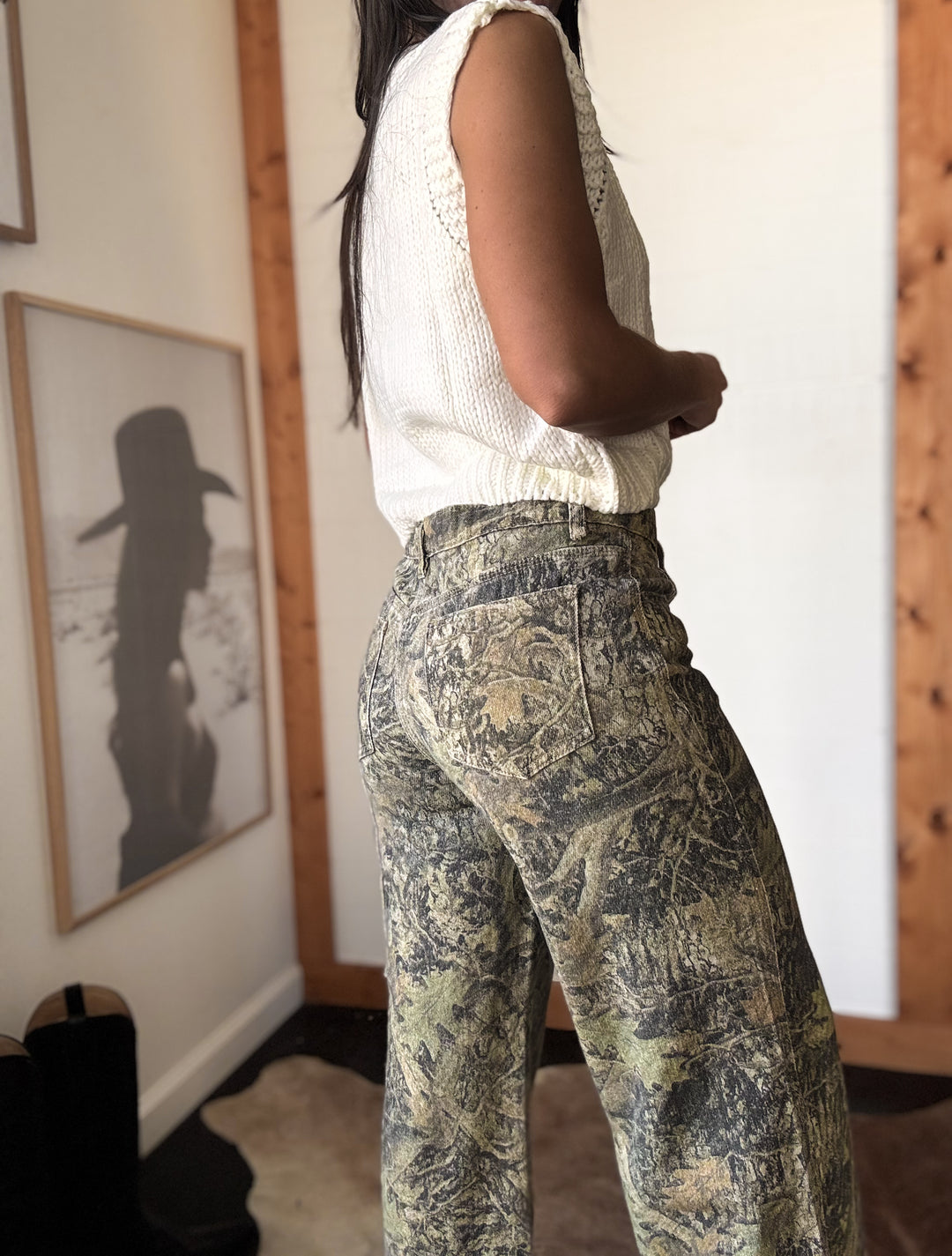 Bronco Knit Sweater vest - White