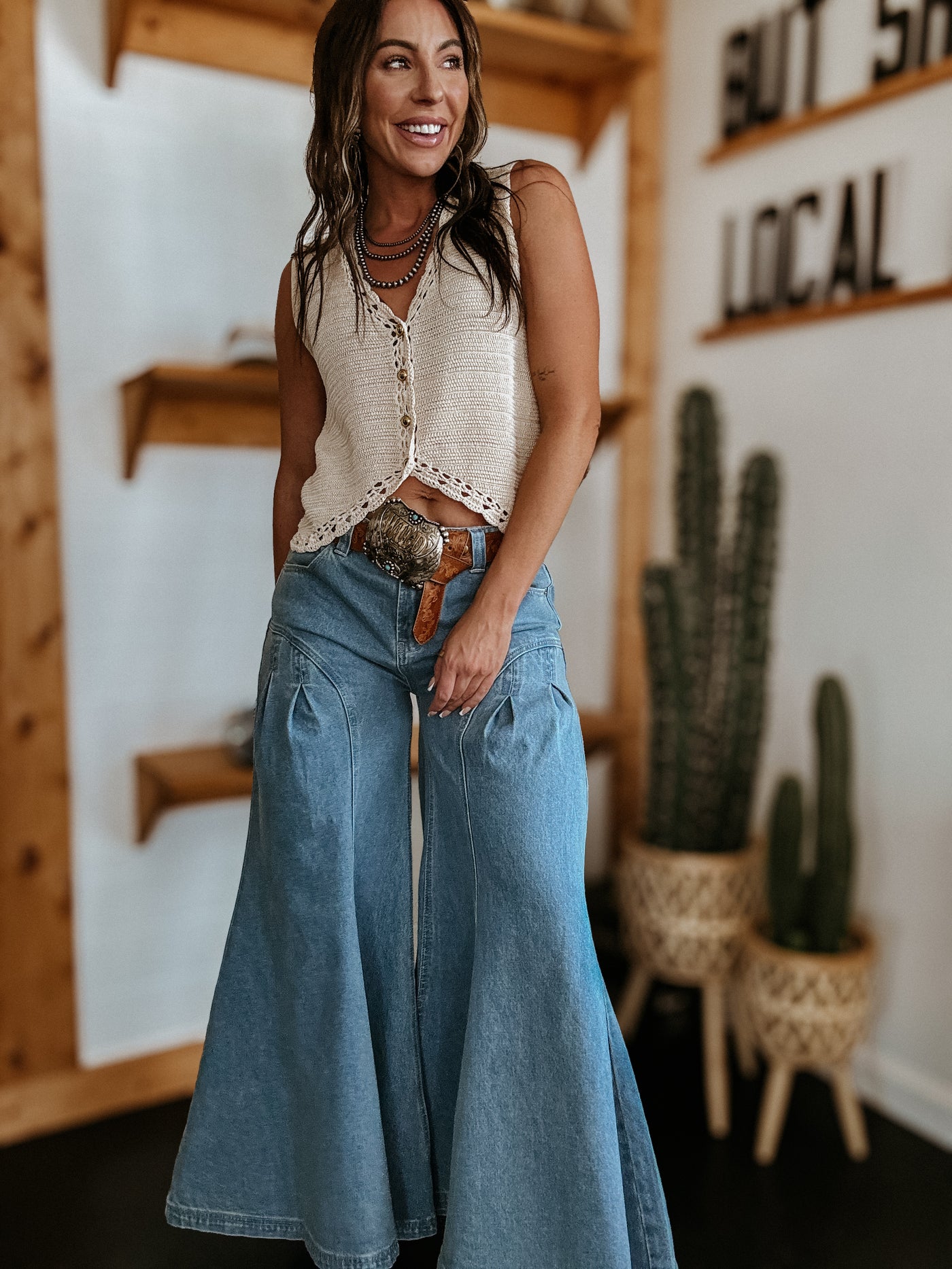 The Chaps Wide Leg Jeans (Light Wash)