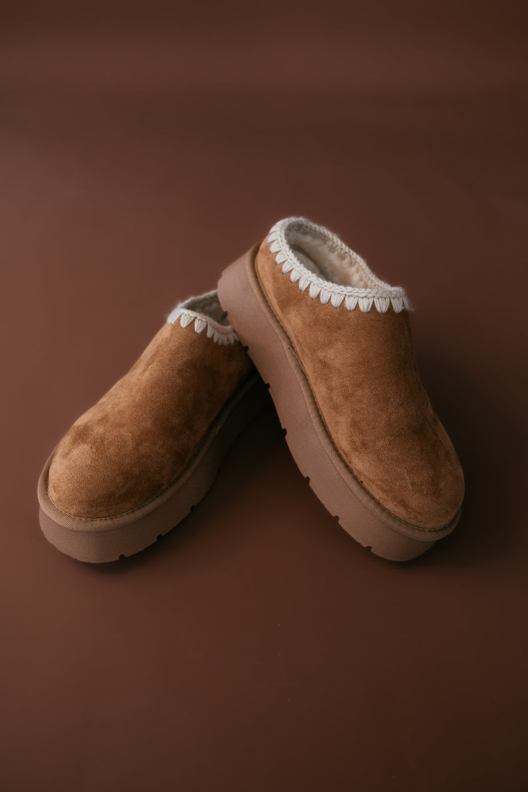 Brandi Camel Plataforma Shearling Slip-On