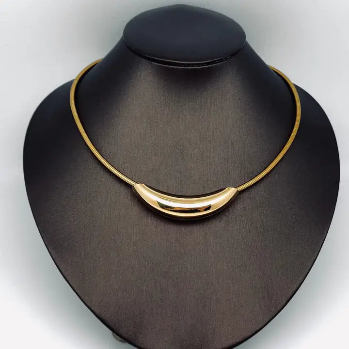 Spring Chain Gold Choker Necklace - 18k Gold-Plated Stainless Steel