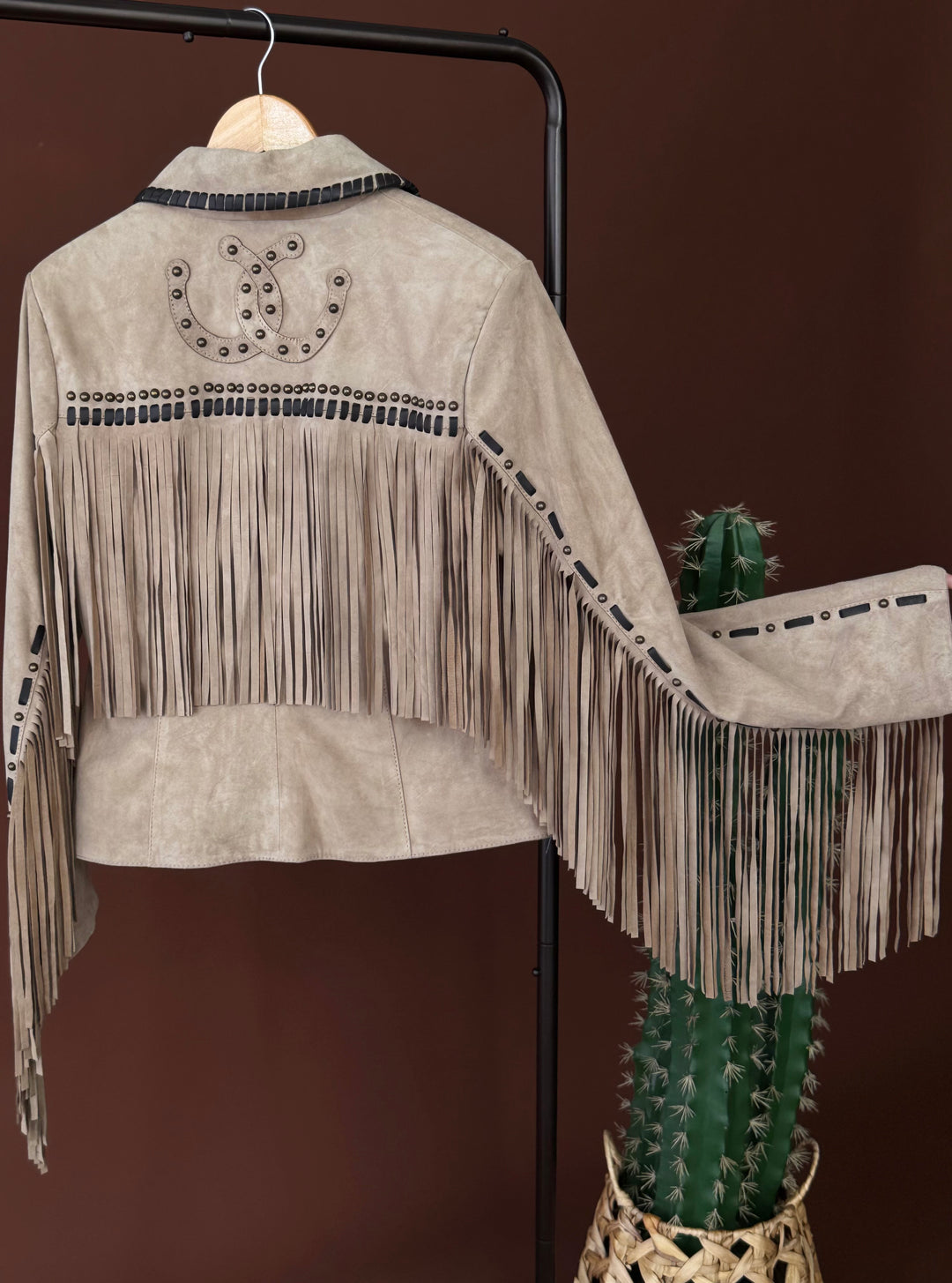 Horseshoe Jacket (Dusty Sand)