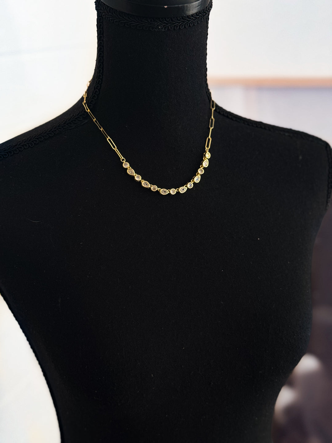 Radiance Drops Necklace - Gold