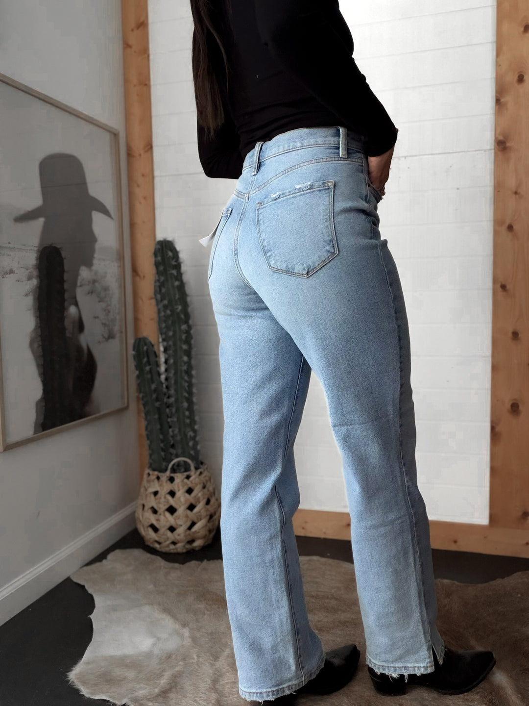Super High-Rise Dad Jeans Light Wash Jeans