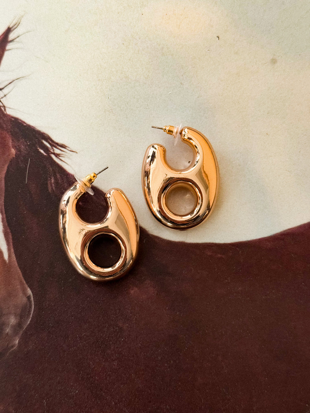 Oval Link Earrings - Gold