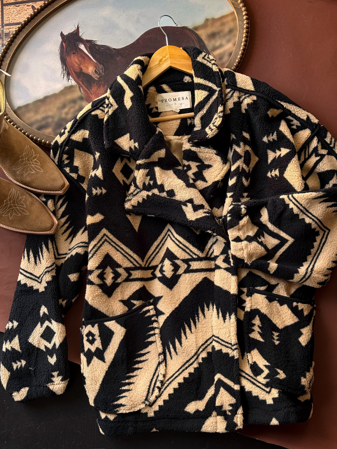 Geo-print Sherpa Fleece Zip-up - Black