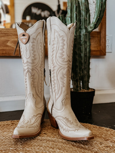 The Ariat Casanova Western Boots (Blanco)