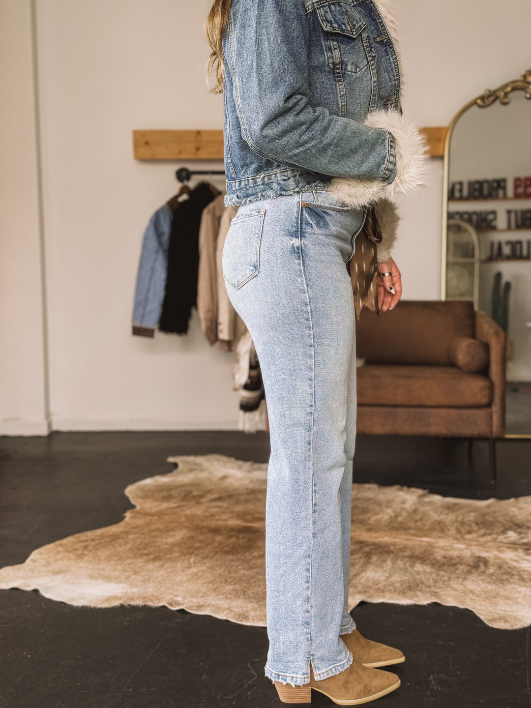 Super High-Rise Dad Jeans Light Wash Jeans