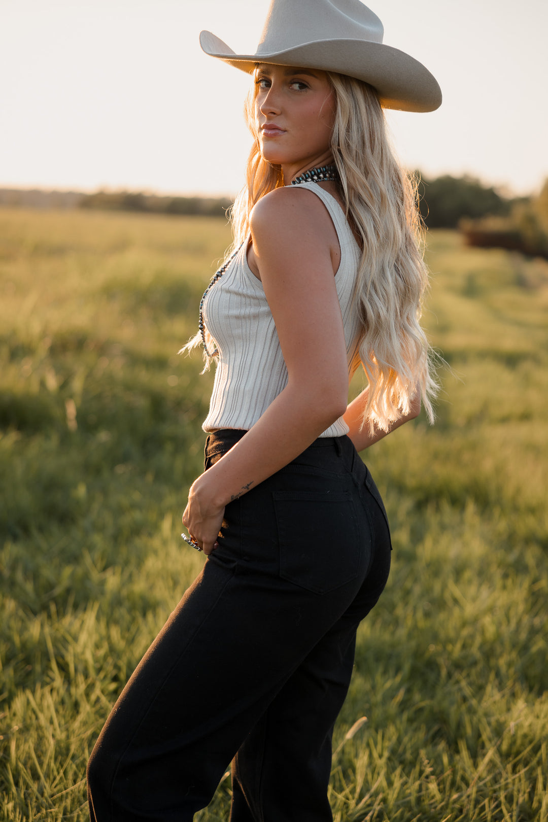 High-Rise Wide Leg Jeans – Black Stretch Denim
