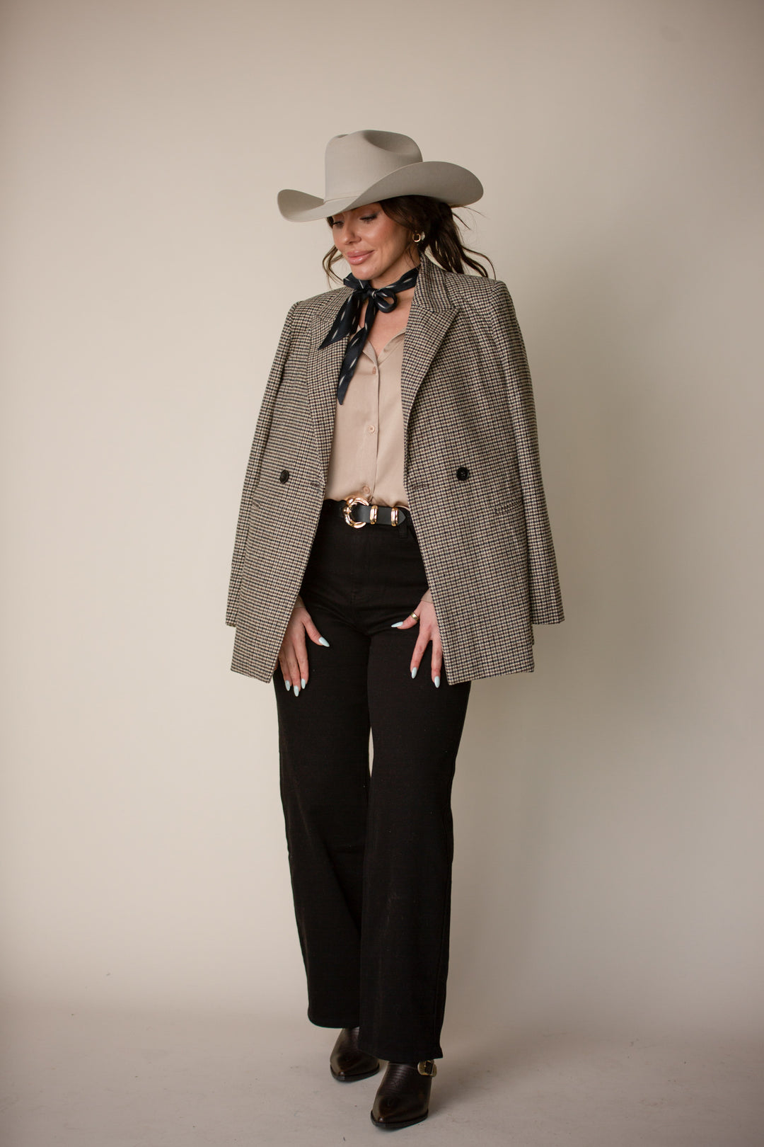 High-Rise Wide Leg Jeans – Black Stretch Denim