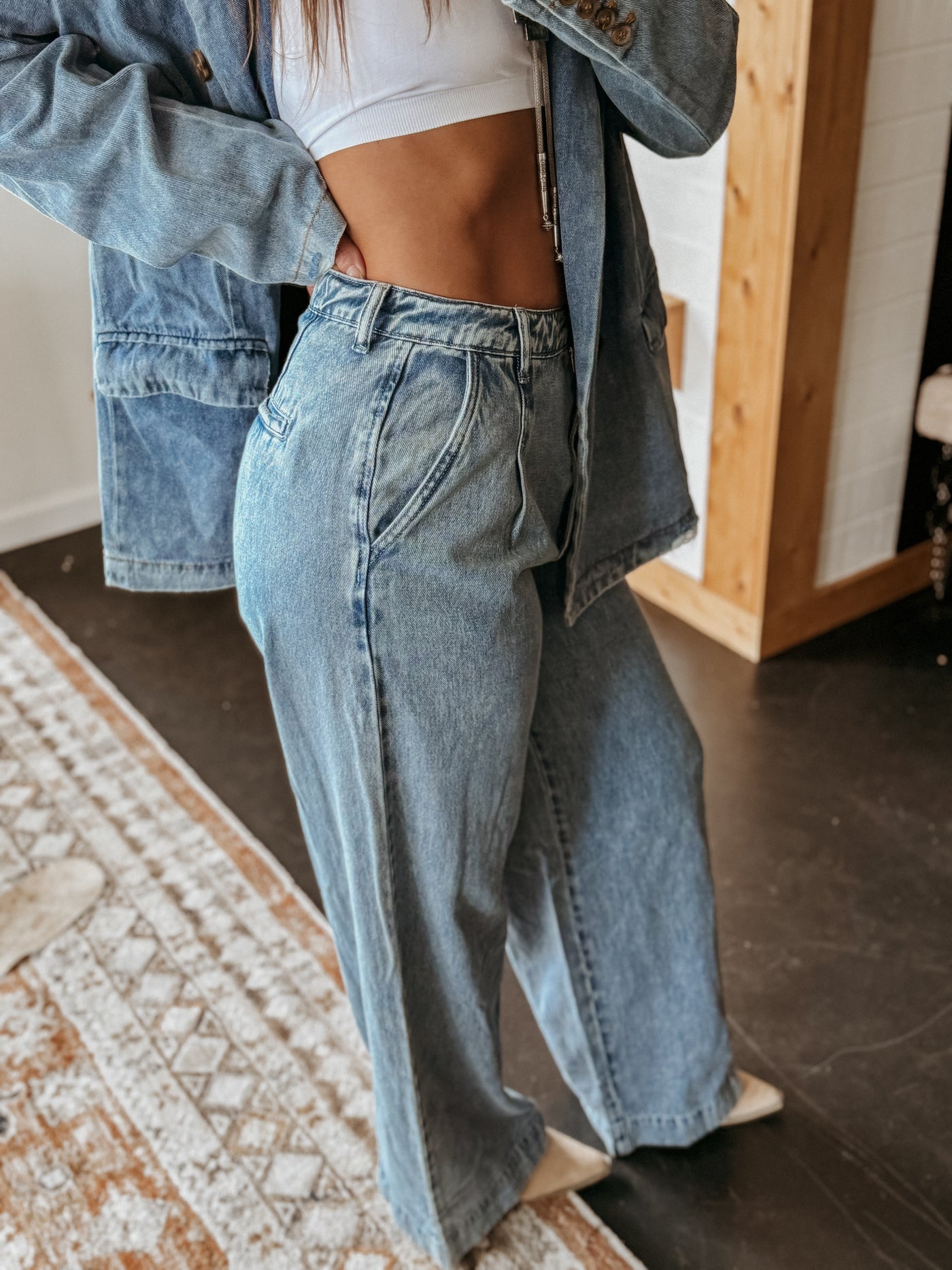 The Pleated Wide Leg Jeans