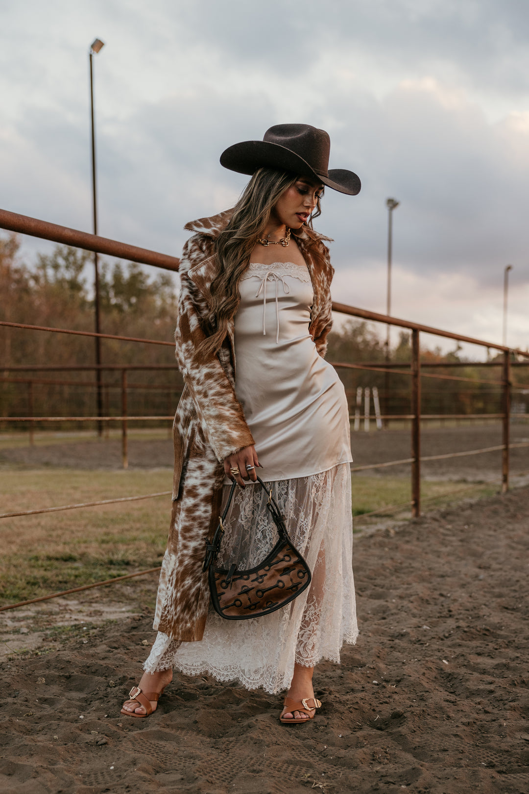 Double J Bits Shoulder Bag – Caramel Leather