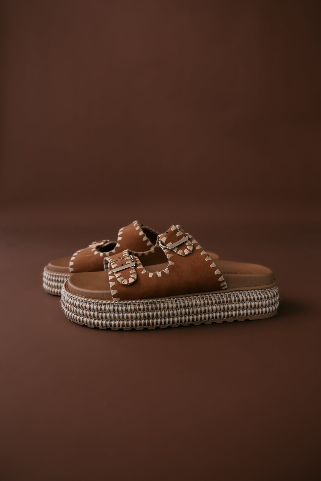 Western Stitch Buckle Platform Sandals – Camel