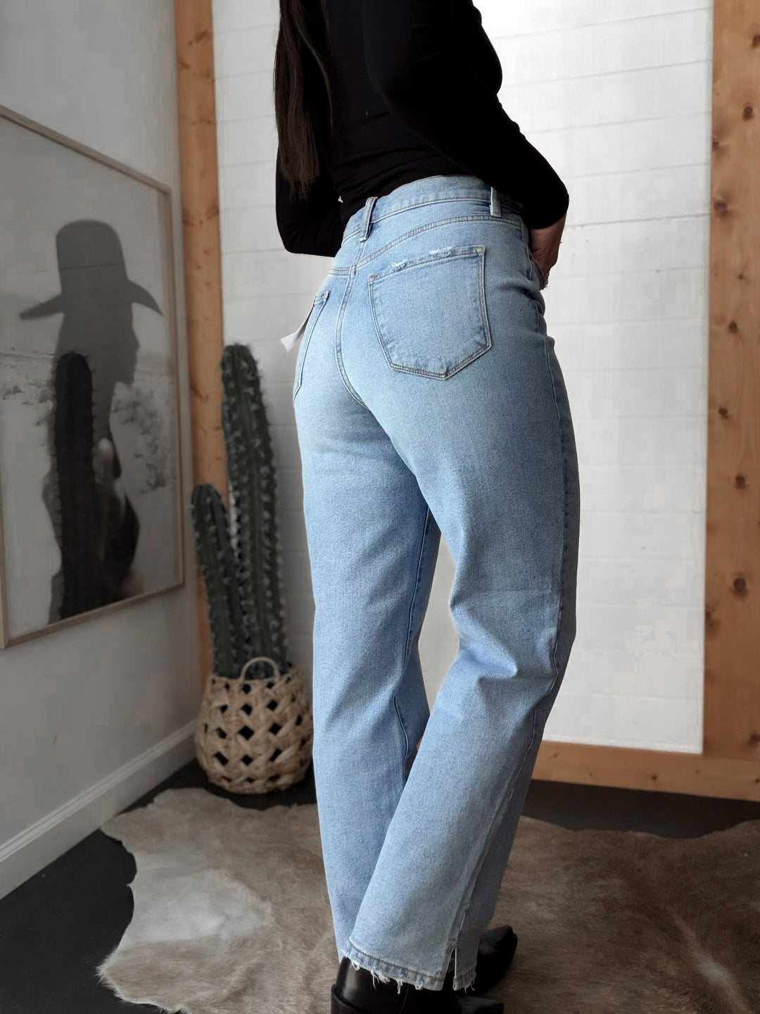 Super High-Rise Dad Jeans Light Wash Jeans