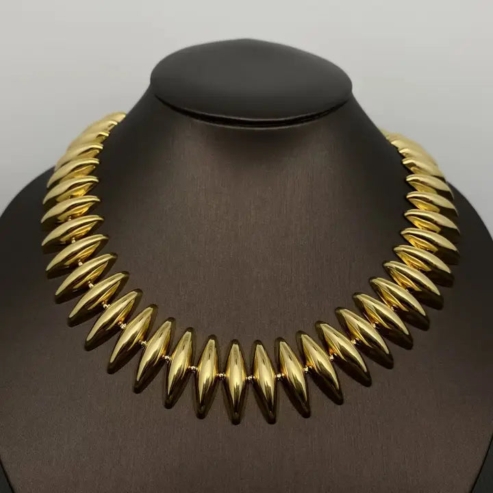 Horse Eye Spike Necklace – Lightweight 18K Gold Plated Stainless Steel