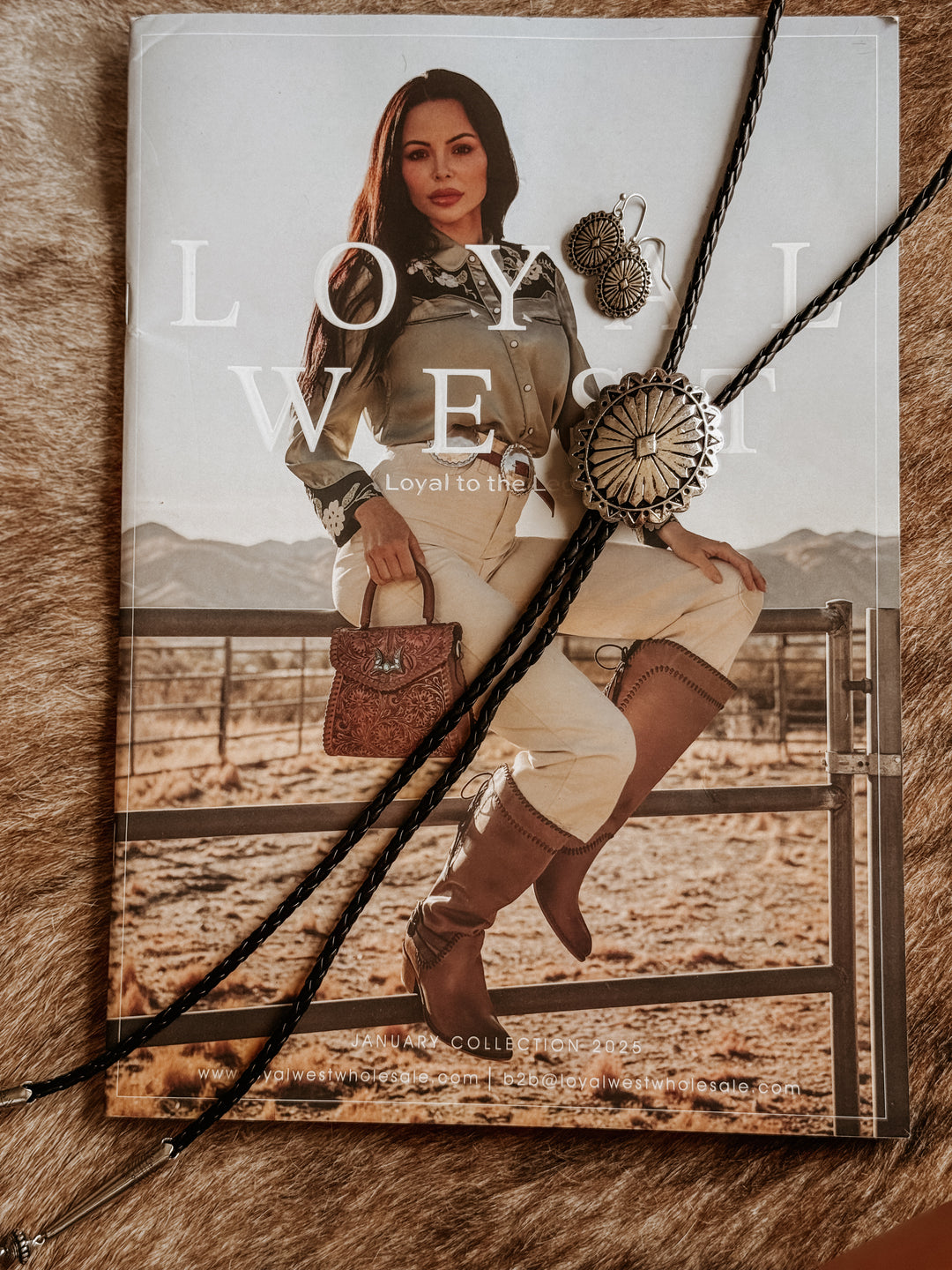 Conjunto de collar de bolo de concho occidental