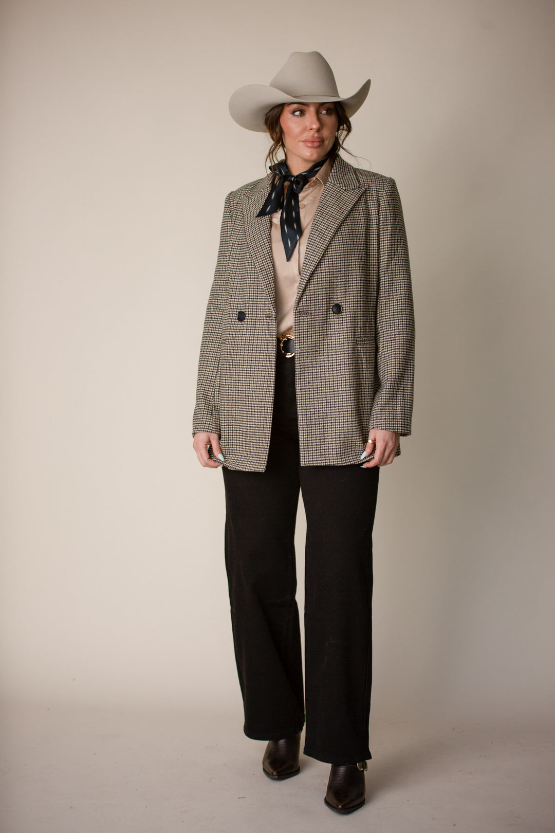 High-Rise Wide Leg Jeans – Black Stretch Denim