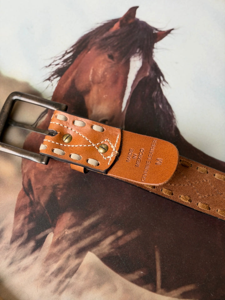 The Classic Buck Stitch Belt - brown