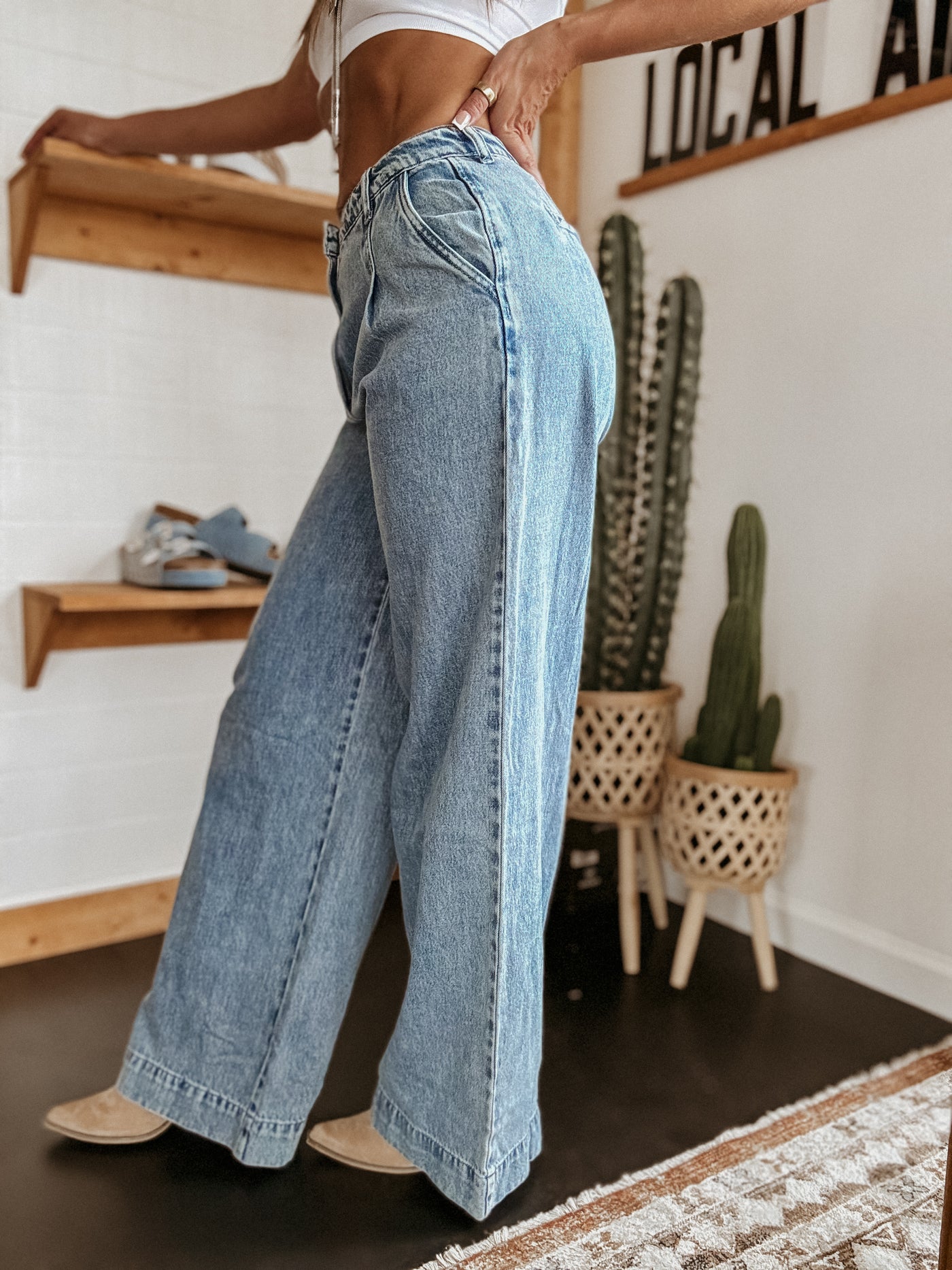 The Pleated Wide Leg Jeans