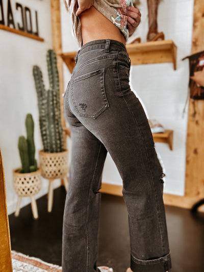 90’s High Rise Flare Jeans (VERVBLK)