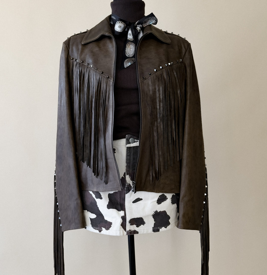 Ribbed Turtleneck Sweater – Brown