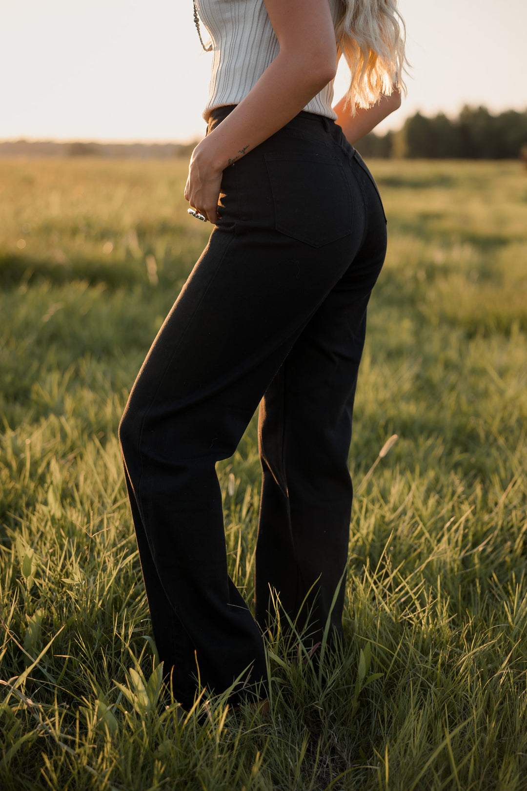 High-Rise Wide Leg Jeans – Black Stretch Denim