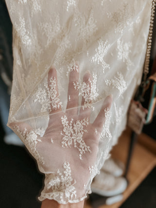 The Floral Lace Mesh Top (NUDE SHORT)