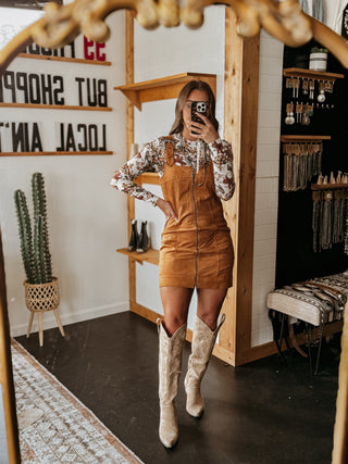 The Buckle Babe Dress (CAMEL)