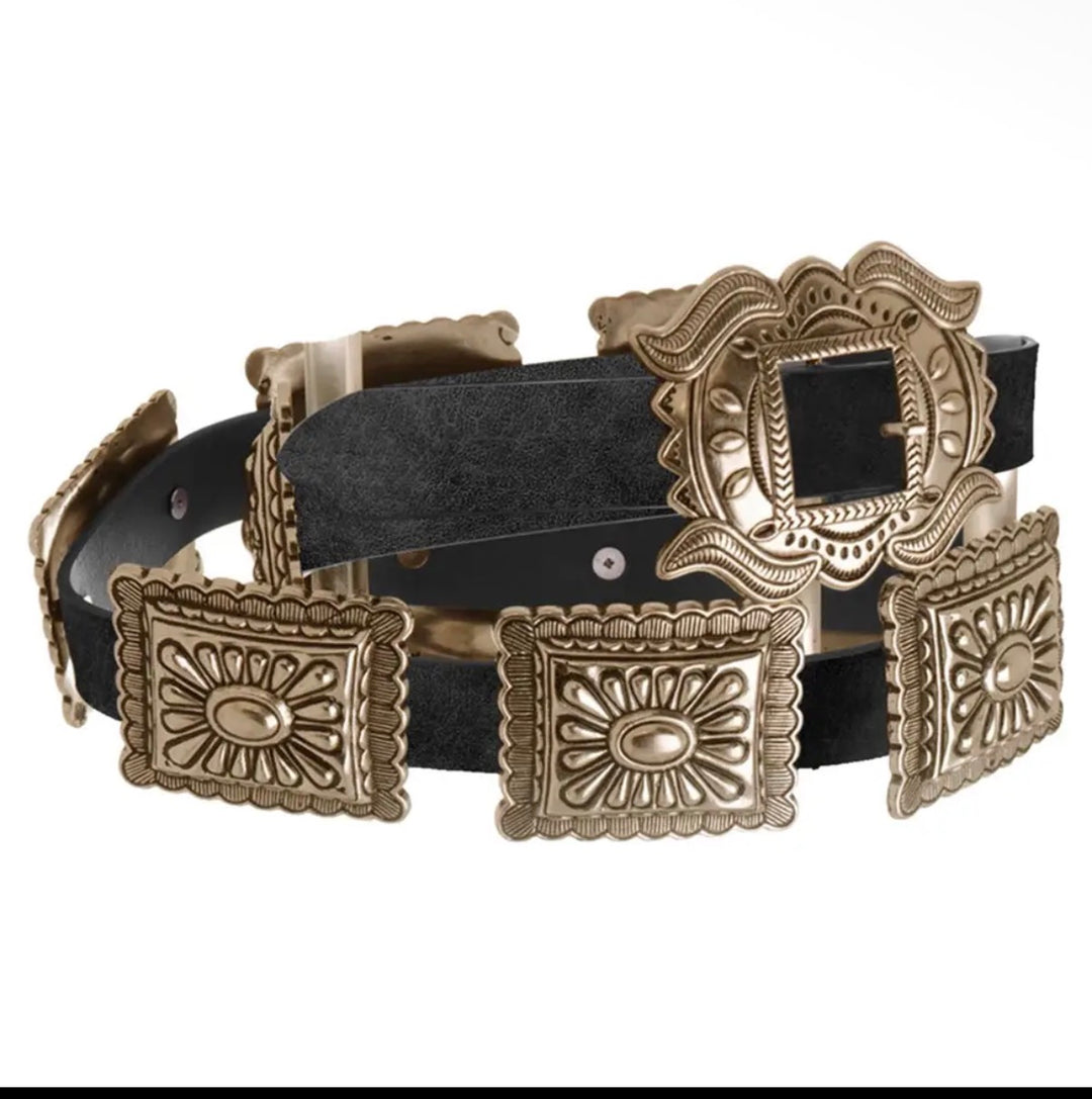 Black Rectangle Concho Link Belt