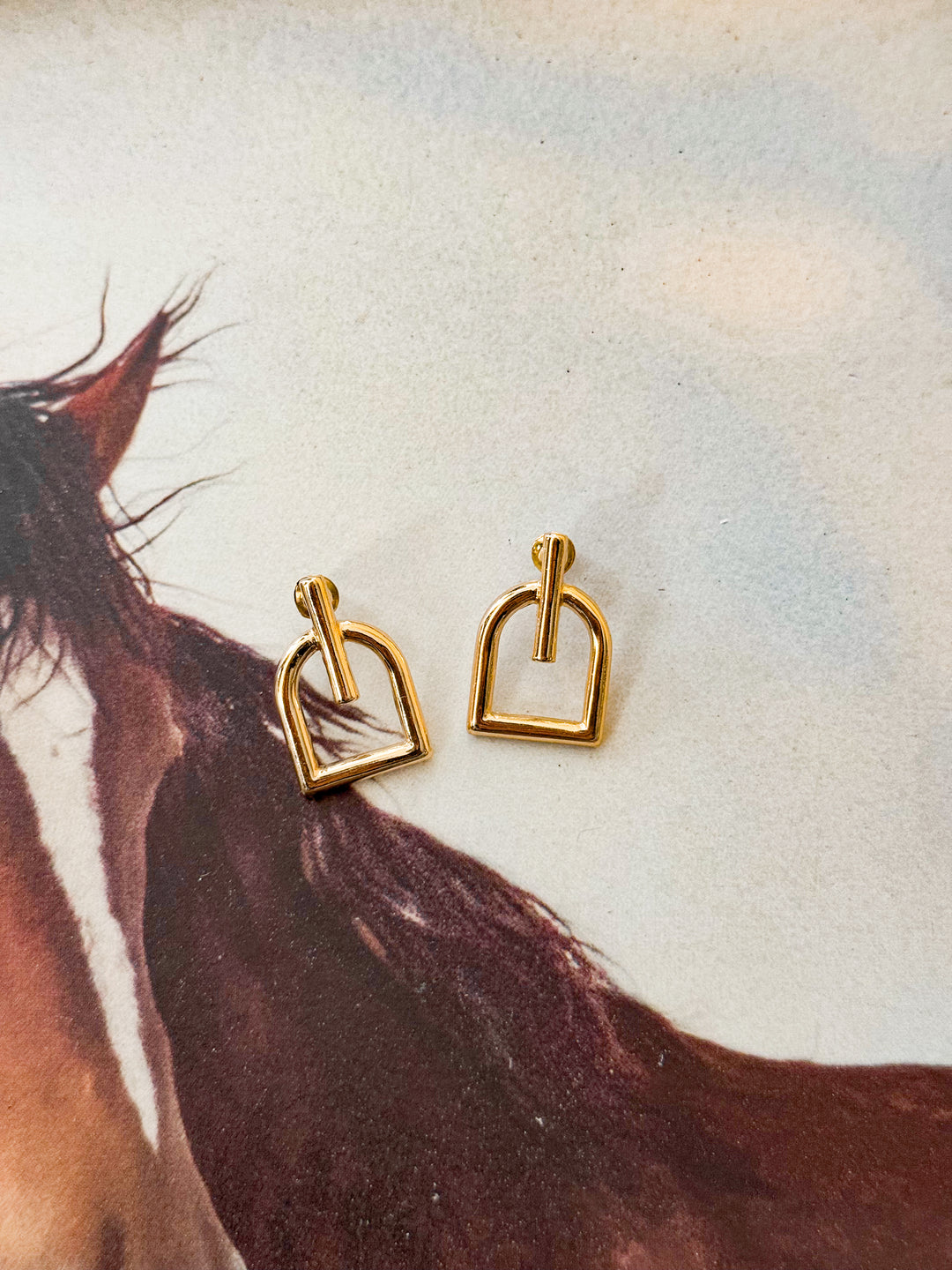 Royal Stirrup Stud Earrings – Gold Plated