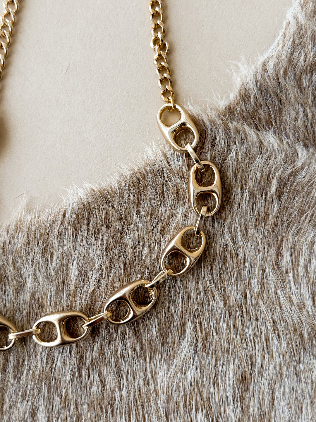 Metal Link Chain Necklace – Gold