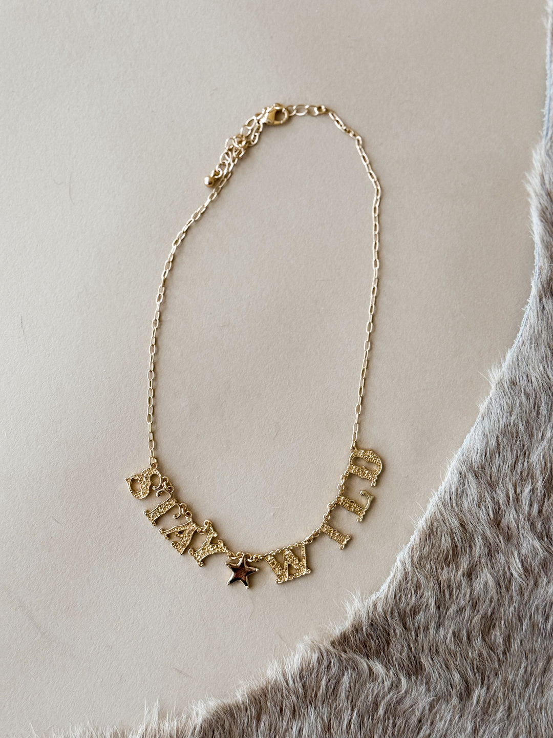 Stay Wild Charm Necklace - Gold