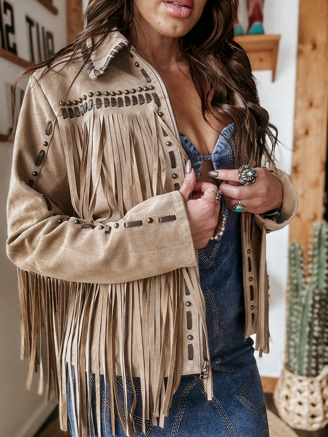 Horseshoe Jacket (Dusty Sand)