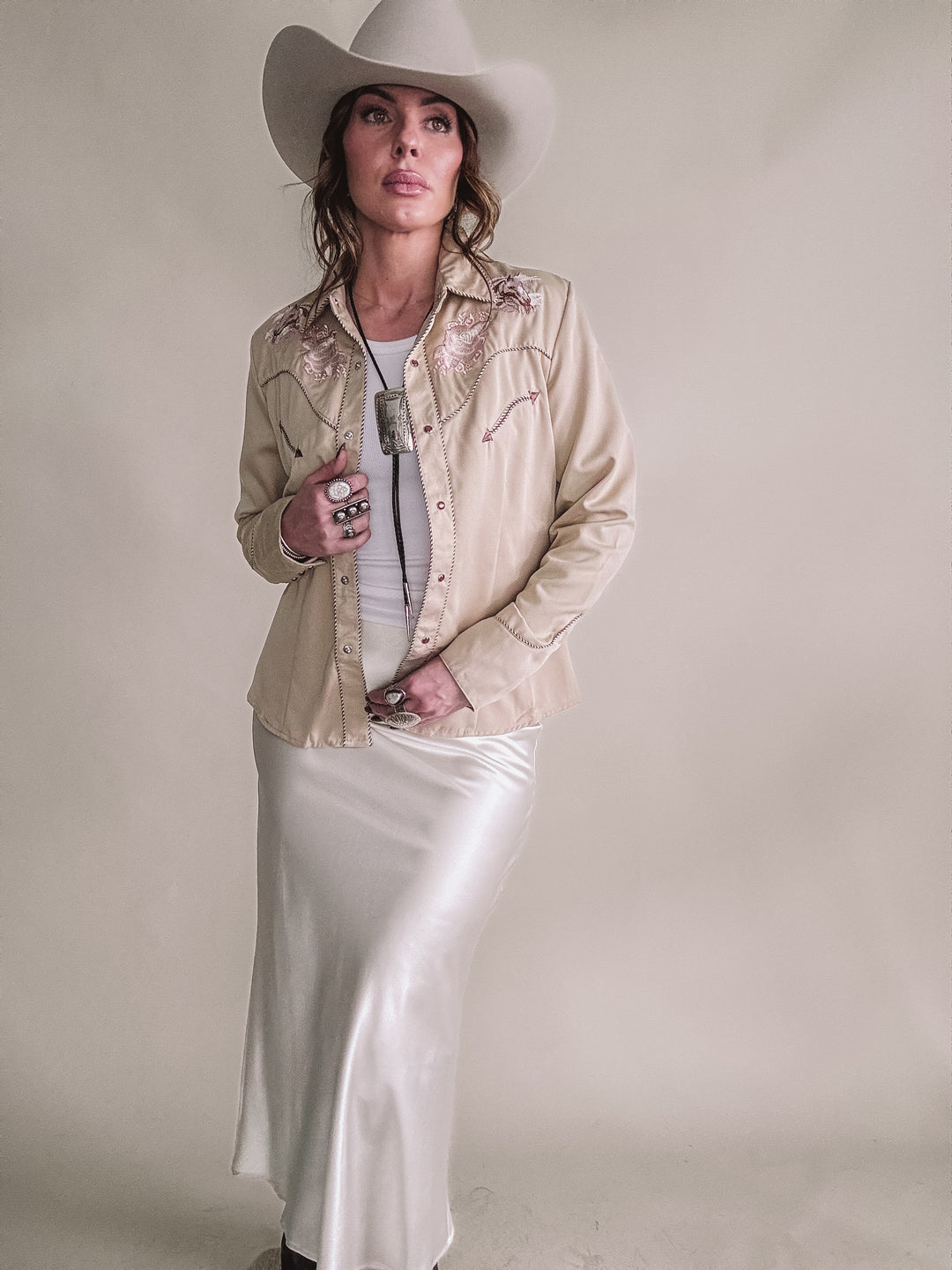 Scully Embroidered Horse And Rose Pearl Snap