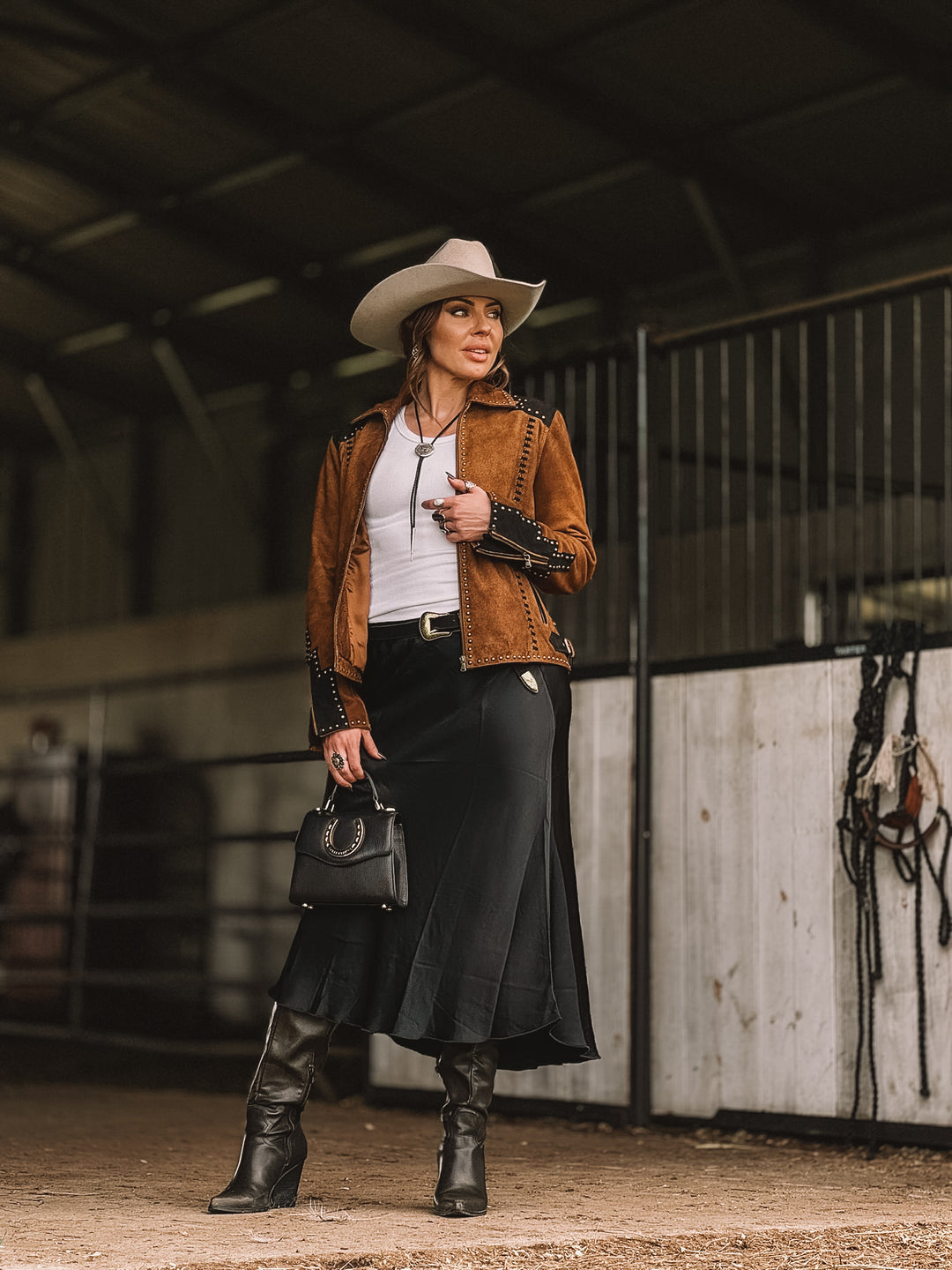 A jaqueta cravejada Scully