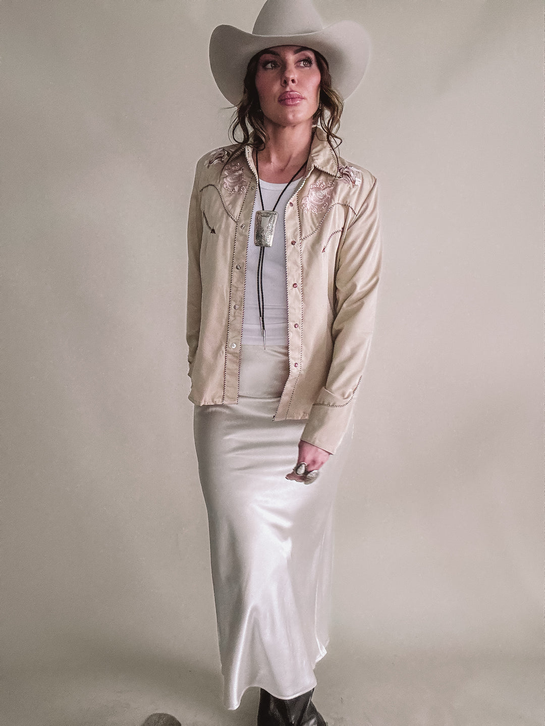 Scully Embroidered Horse And Rose Pearl Snap