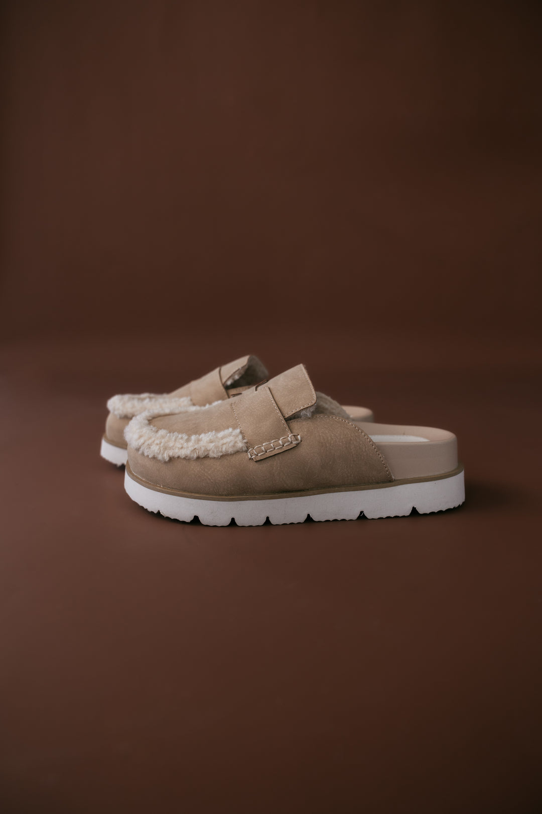 Mule Avalon Khaki Shearling Slip-On
