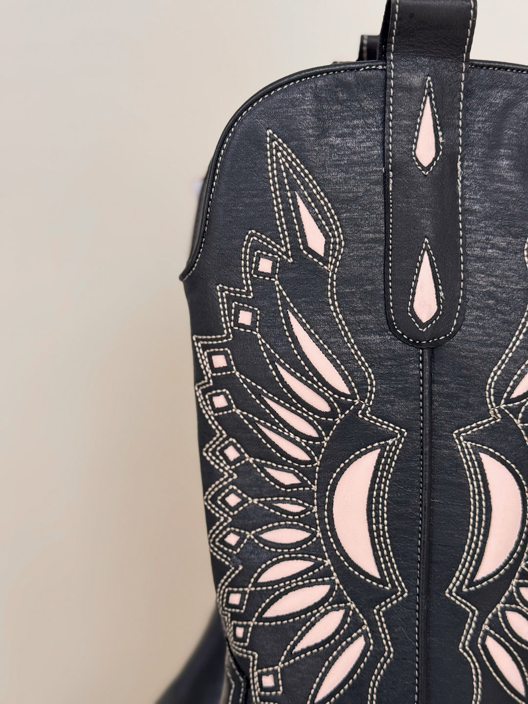 Botas Western Sun com recortes (BLK)