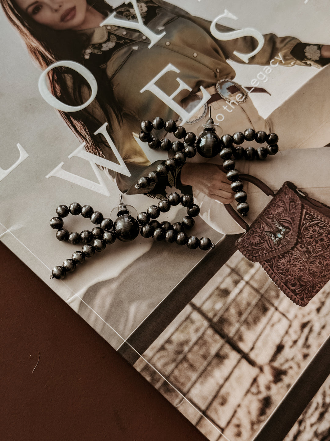 6mm Pearled Bow Studs