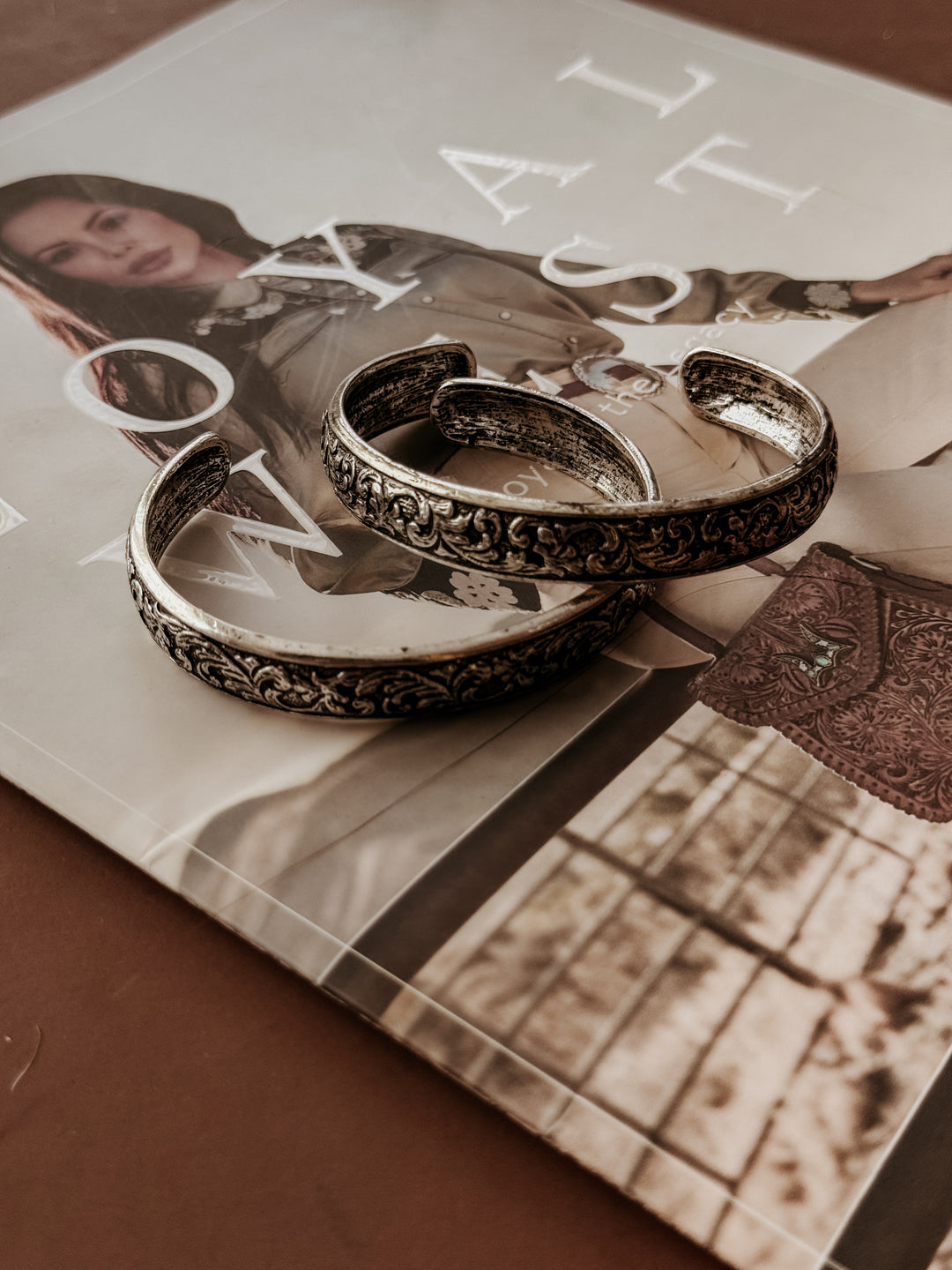 Floral Engraved Bangle Cuff Bracelet – 6’’