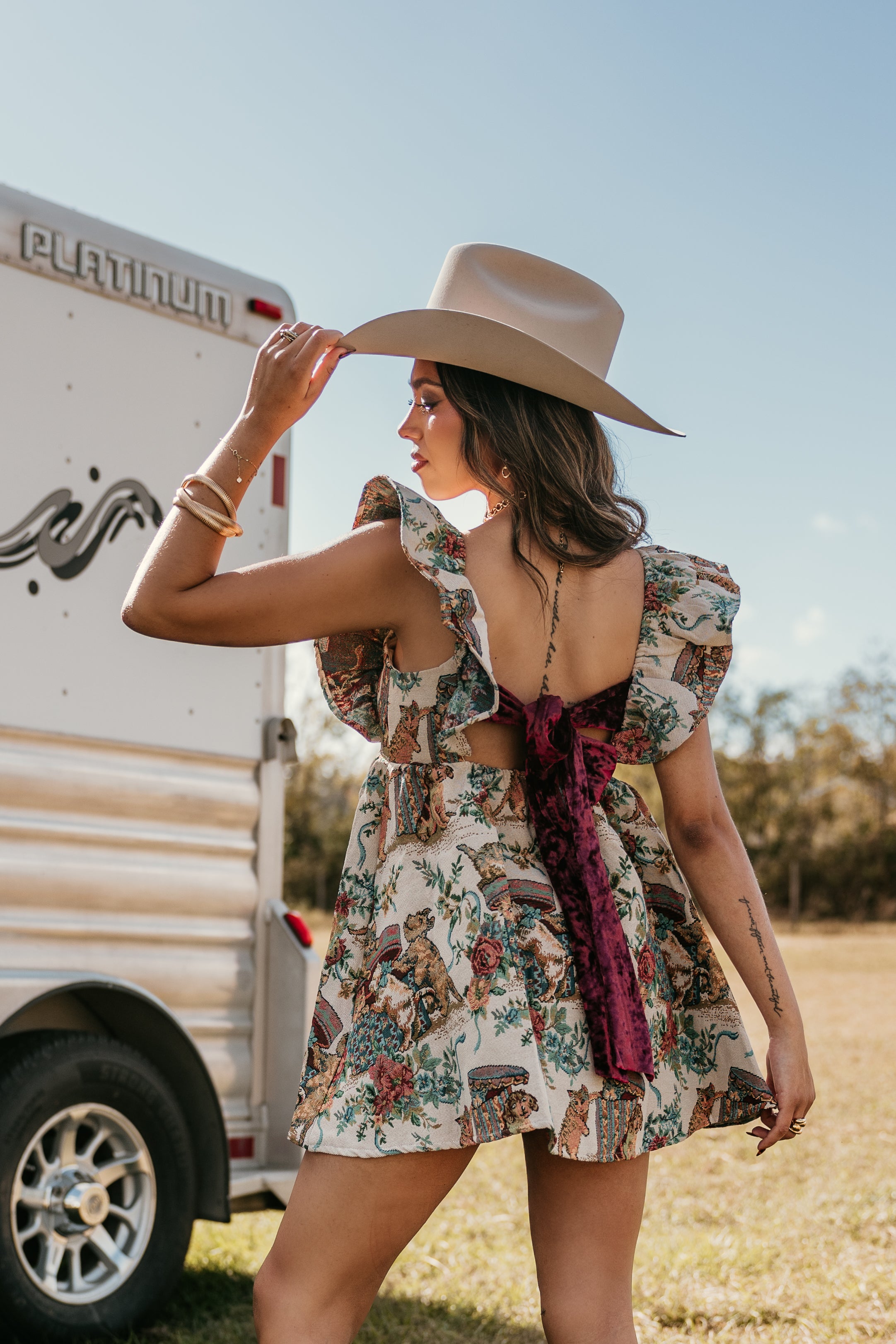 JILTU petit ribbon dress サイズ0 TWEEN INGRID TUBE DRESS W/ RIBBON TRIM DETAIL – KatieJNYC