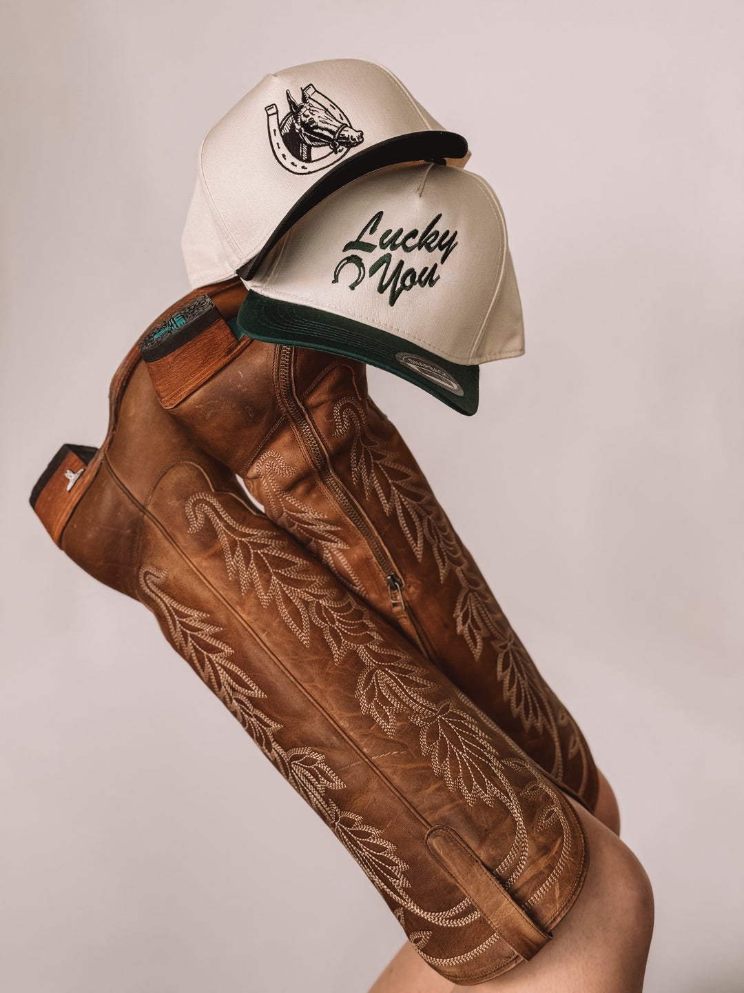 Casual cowgirl baseball hat in cream front with snapback