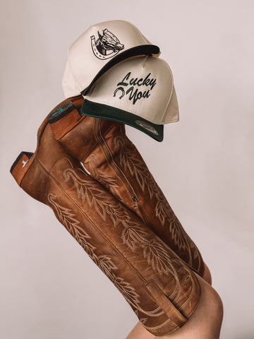 Casual cowgirl baseball hat in cream front with snapback