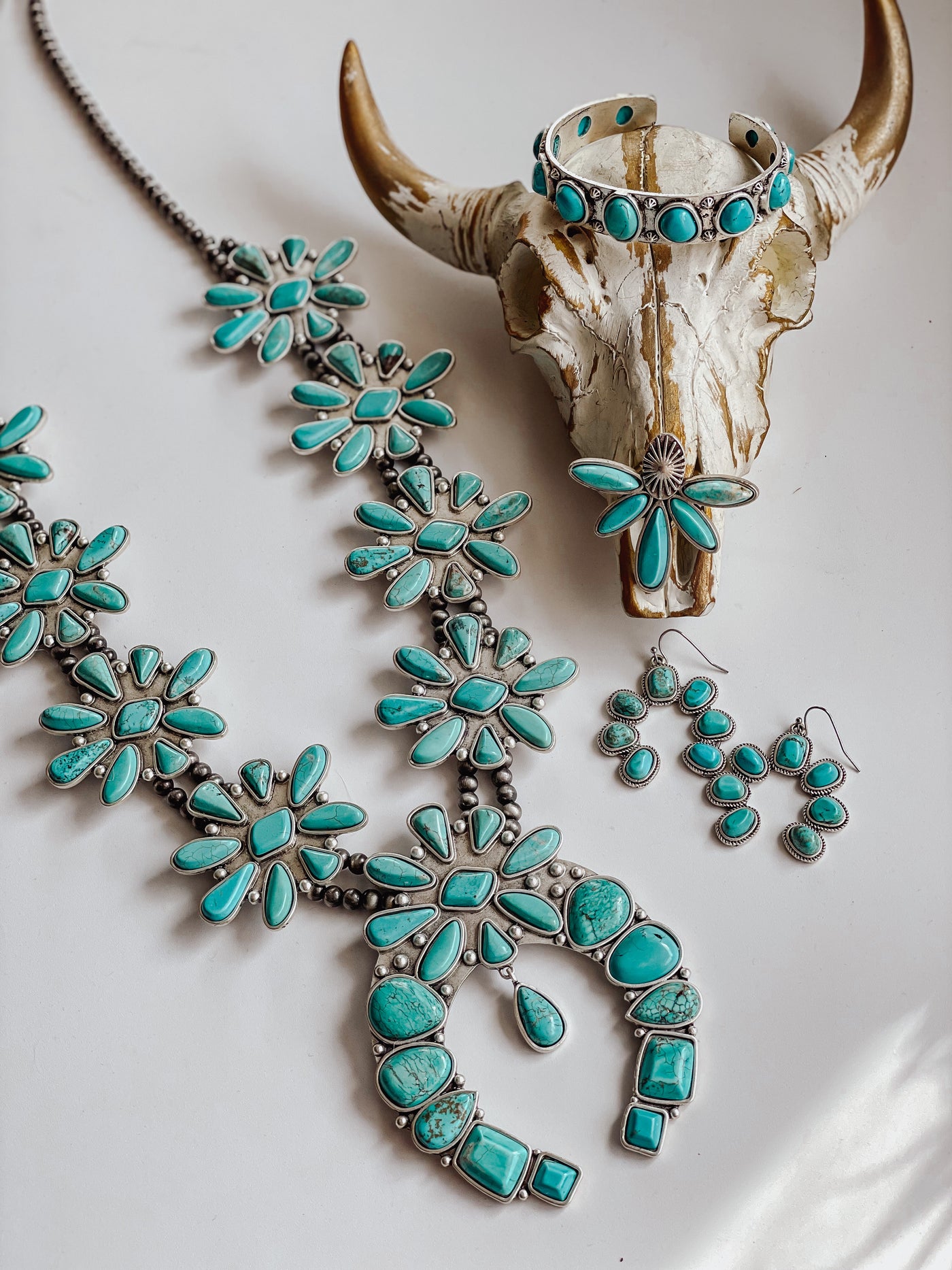 Turquoise Queen Necklace